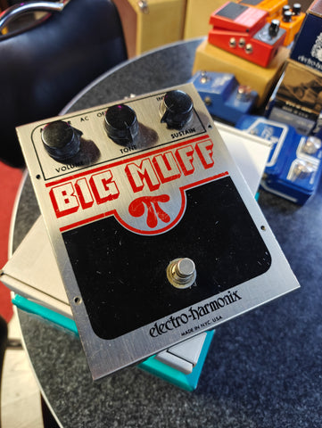 RESERVED Big Muff Pi V3 (Vintage original Mid 70's)