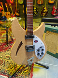 Rickenbacker 330/12 2013