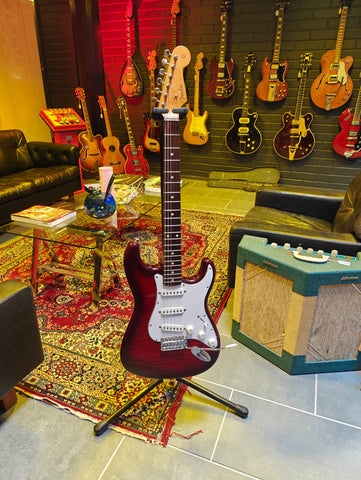 Fender Stratocaster ST-62DGF Foto Flame Wine Red 1995